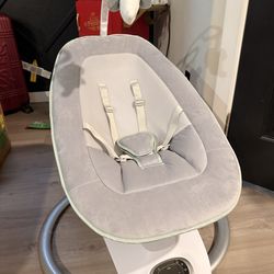 MomCozy Baby Swing