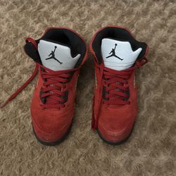 Jordan 5s Ysize 3 kids red suede