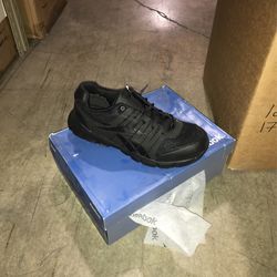 reebok work shoe