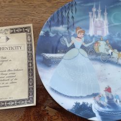 Disney Treasured Moments Collection, Plates 1&2, Cinderella And Snow White