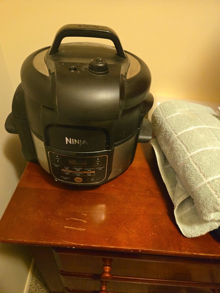 Ninja Foodi Pressure  Cooker 