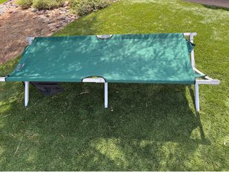 Camping cot