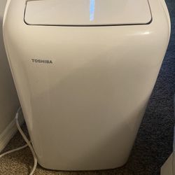 Toshiba Portable Air Conditioner  12,000 BTU