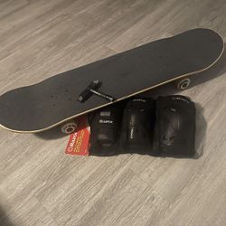 Skateboard Con Rodilleras , Para Codos Y Herramienta