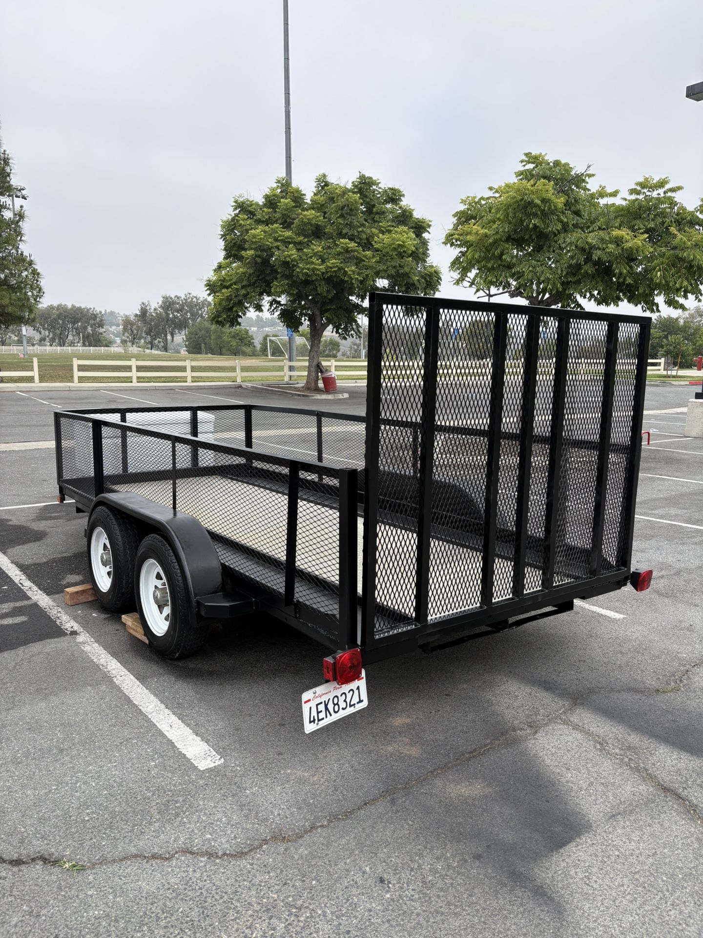 UTILITY TRAILER 13x6