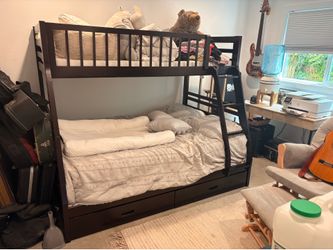 Bunk bed