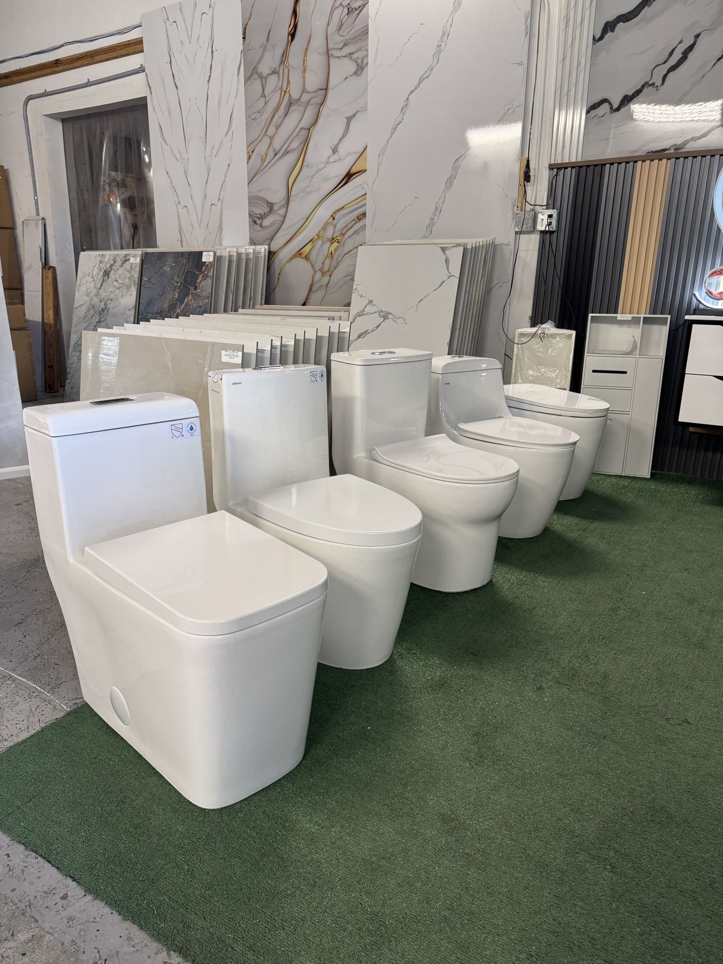 One Piece Toilet