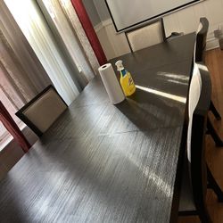 Dining room Table 6 Chars 