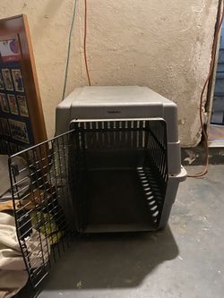Travel Kennel 