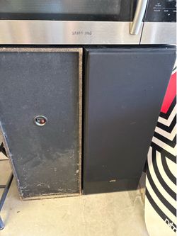 Pair of Vintage JVC Floor Speakers – Large Wood Cabinet Stereo Speakers