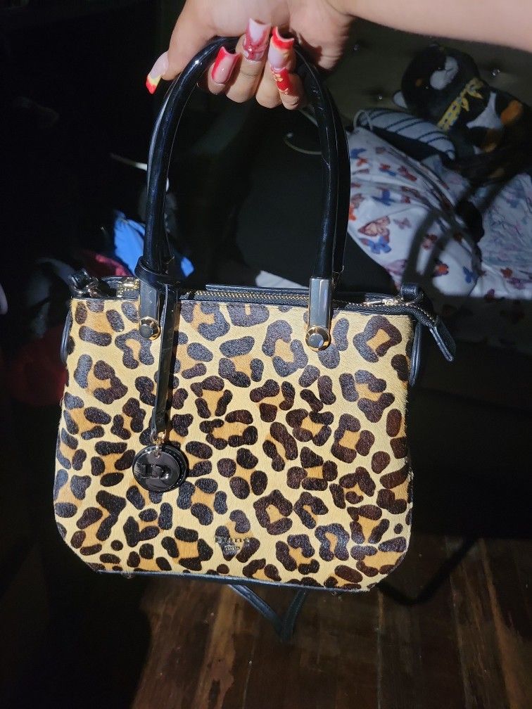 Chic Leopard Print Handbag – Brand New, Never Used