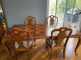 Solid Wood Dining Set Table, Buffet, Hutch