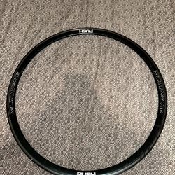 24hole rim 700c  20$