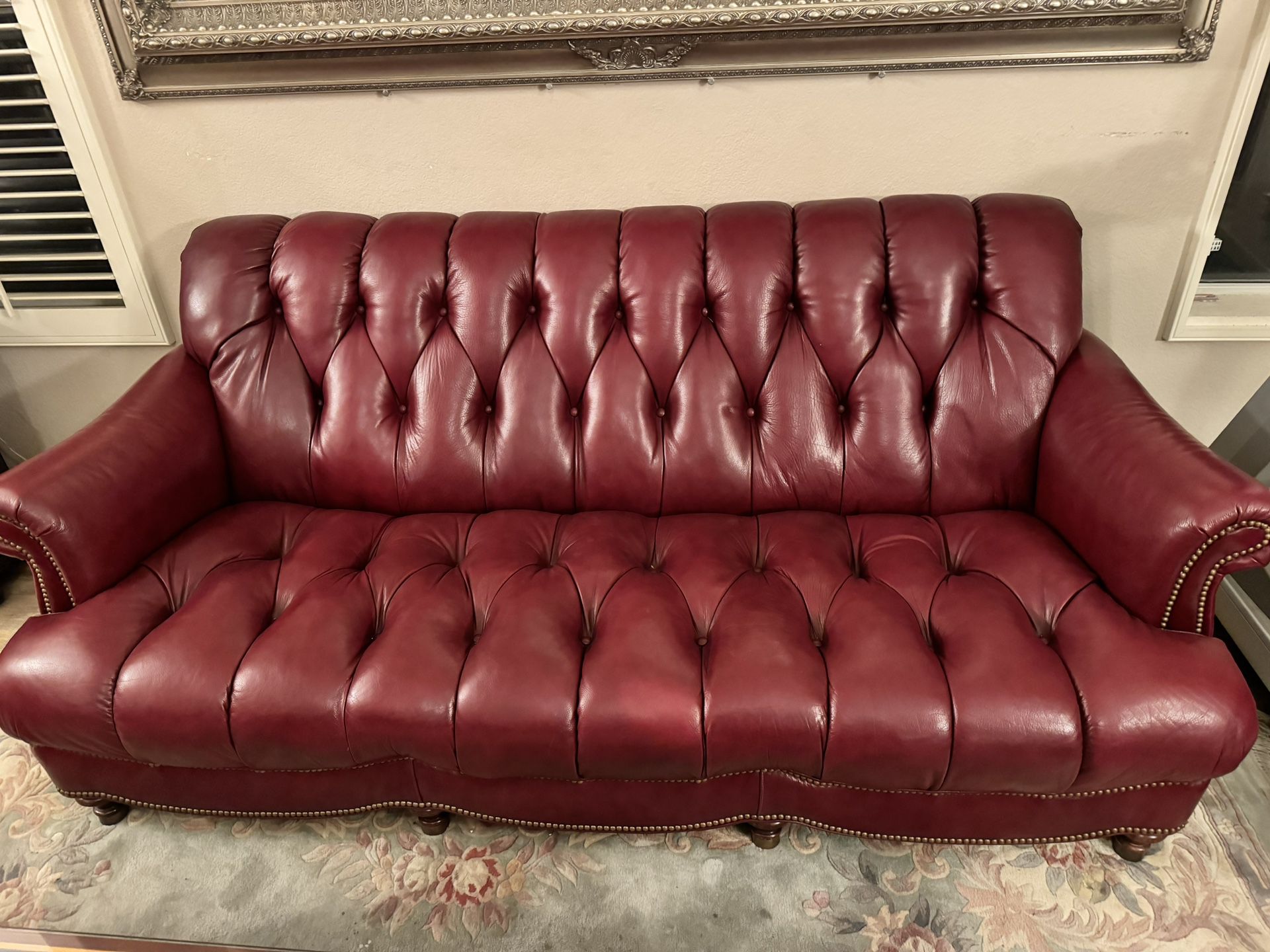 hancock and moore /Chesterfield leather sofa set