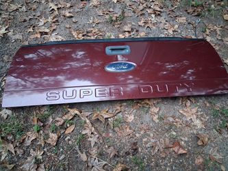 Ford Super Duty Tailgate Dark Red