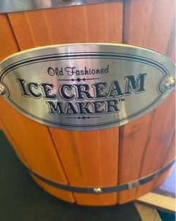 Old fashioned Ice cream 🍨 maker