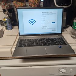 HP Laptop 