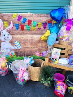 Easter Blowout Storage Sale Ft Apache And Flamingo