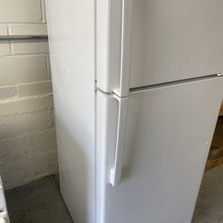REGULAR FRIDGE 