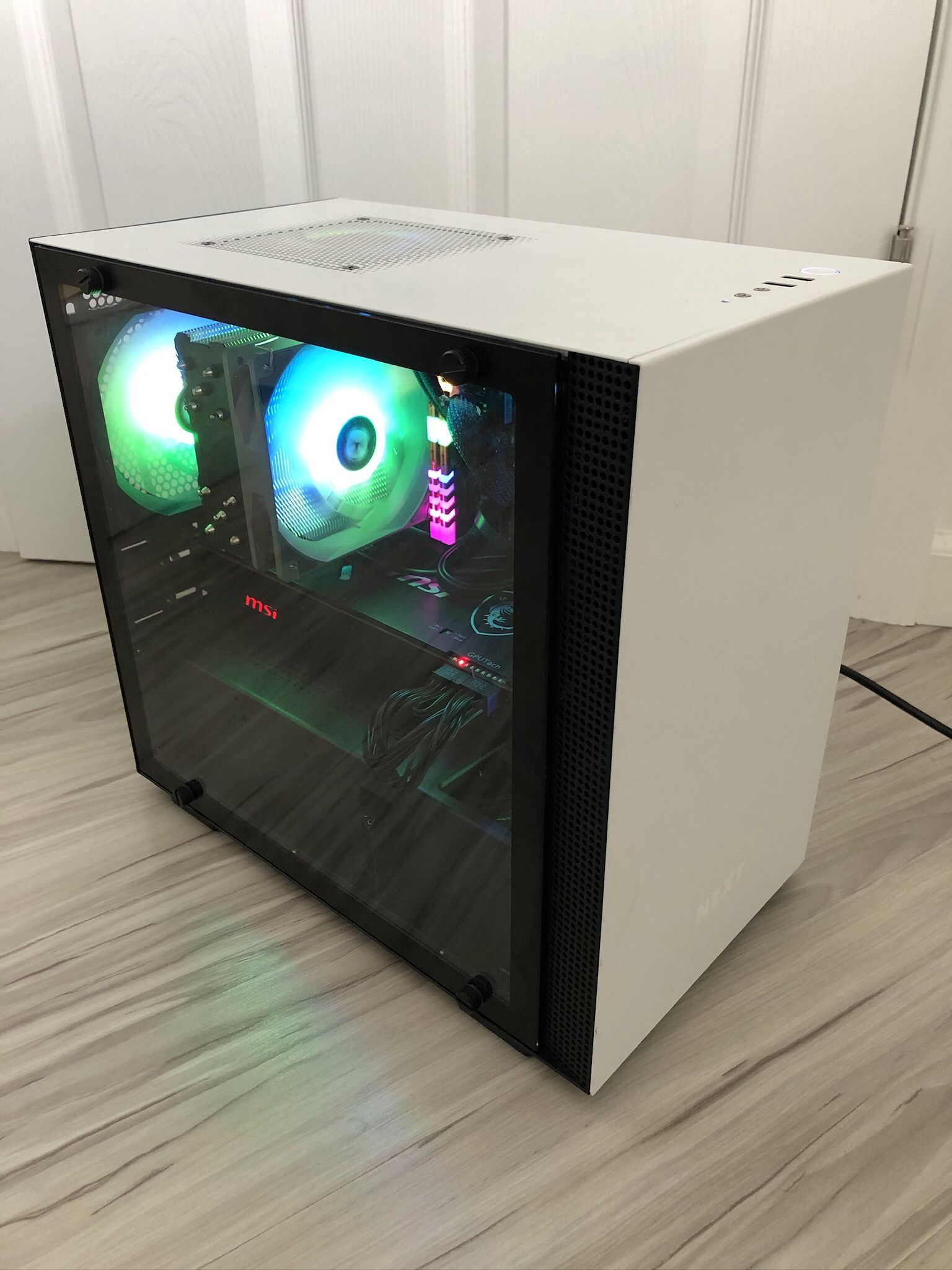 Small Form Factor Gaming PC (i5-10400/RX Vega 56) - Plug and Play!