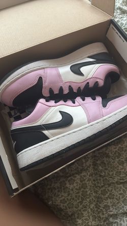 air jordan 1 low grade school sz 6Y
