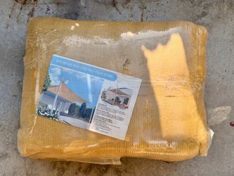 Brand New 20’ x 20’ Yellow Sun Shade Sail