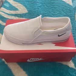 Women’s Shoes