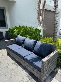 Sofa and love seat combo outdoor