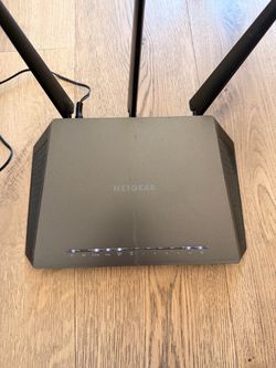 Netgear Nighthawk  R6900P