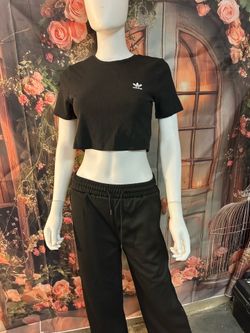 Sports pants plus top