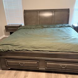 5 piece Queen bedroom set