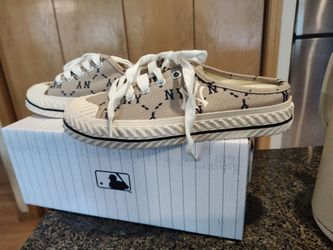 Genuine MLB ladies slip-on shoes, size 38. Brand new! - $39