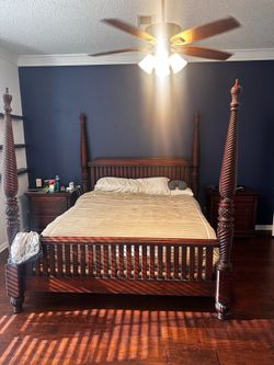 Bedroom set