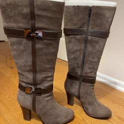 Sofft "Whitley" Ash Grey Suede Knee-High Boots - Size 9.5 (EU 41, Medium)
