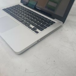 2012 MacBook Pro 13" + CHARGER