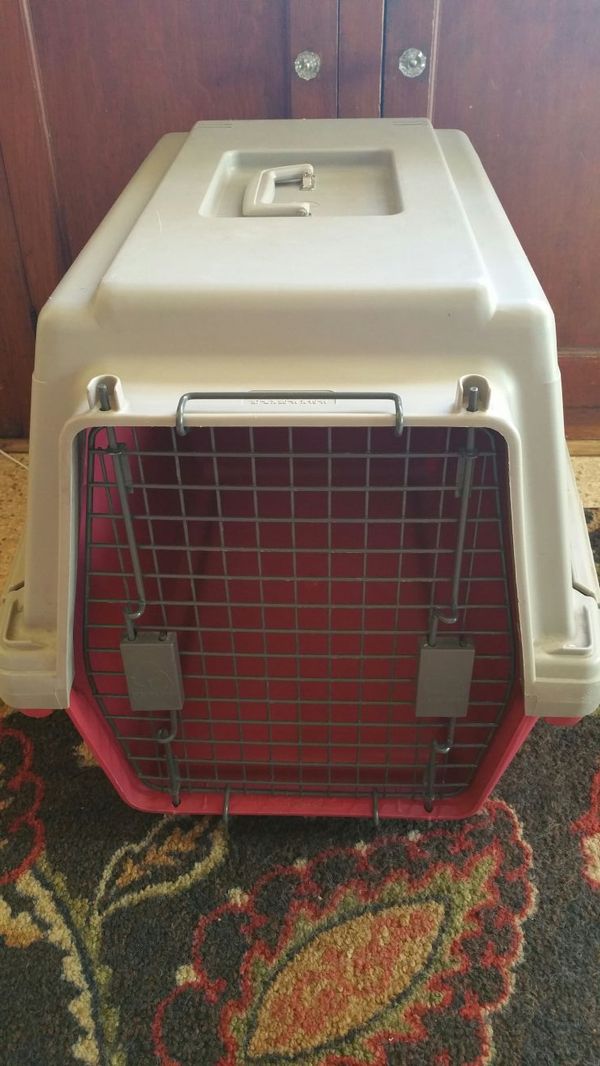 Furrari Dog Crate Medium size for Sale in Edgerton, WI OfferUp