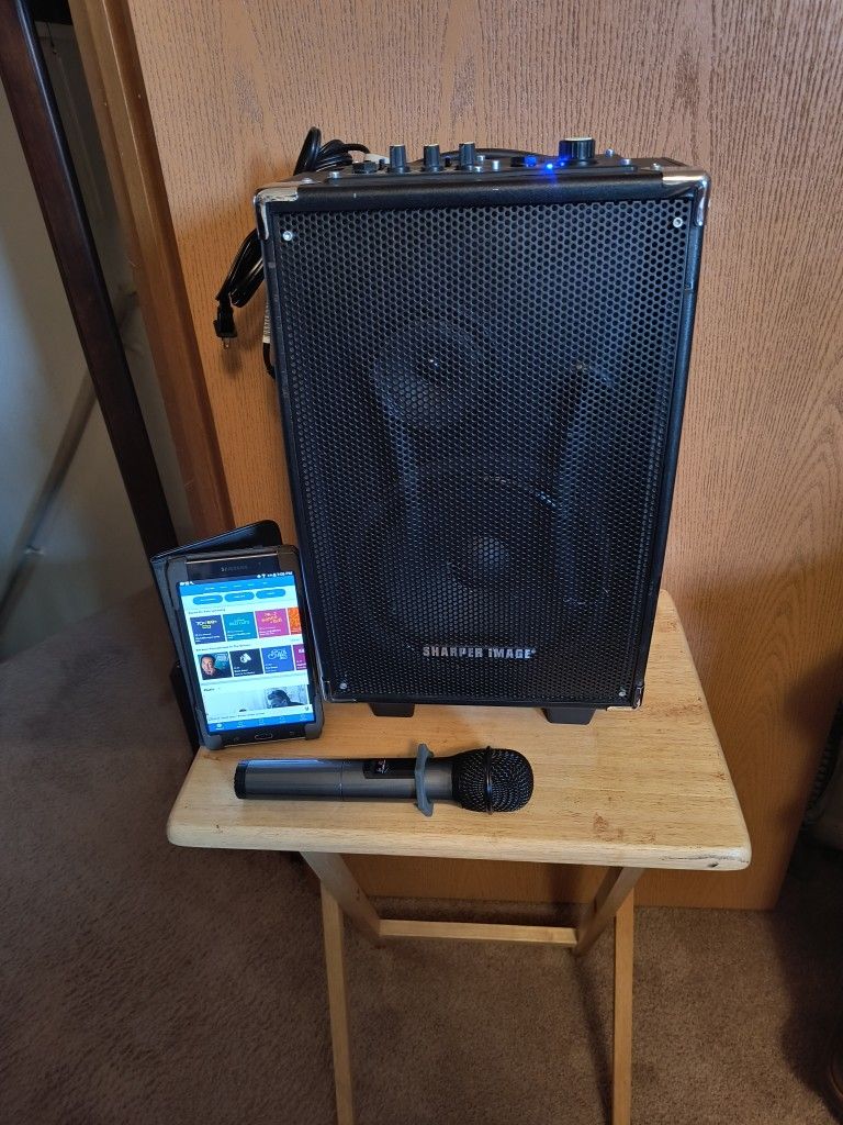 Wireless Wi-Fi Bluetooth Tailgater Wireless Microphone