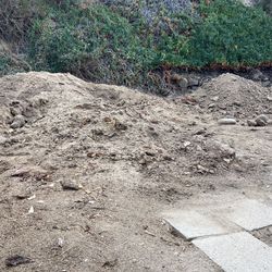 Free Dirt In 92115