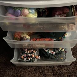 Seasonal/Holiday decorations