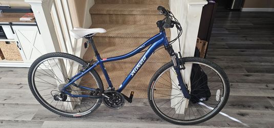 Specialized Ariel Hybrid Bike excellent condition