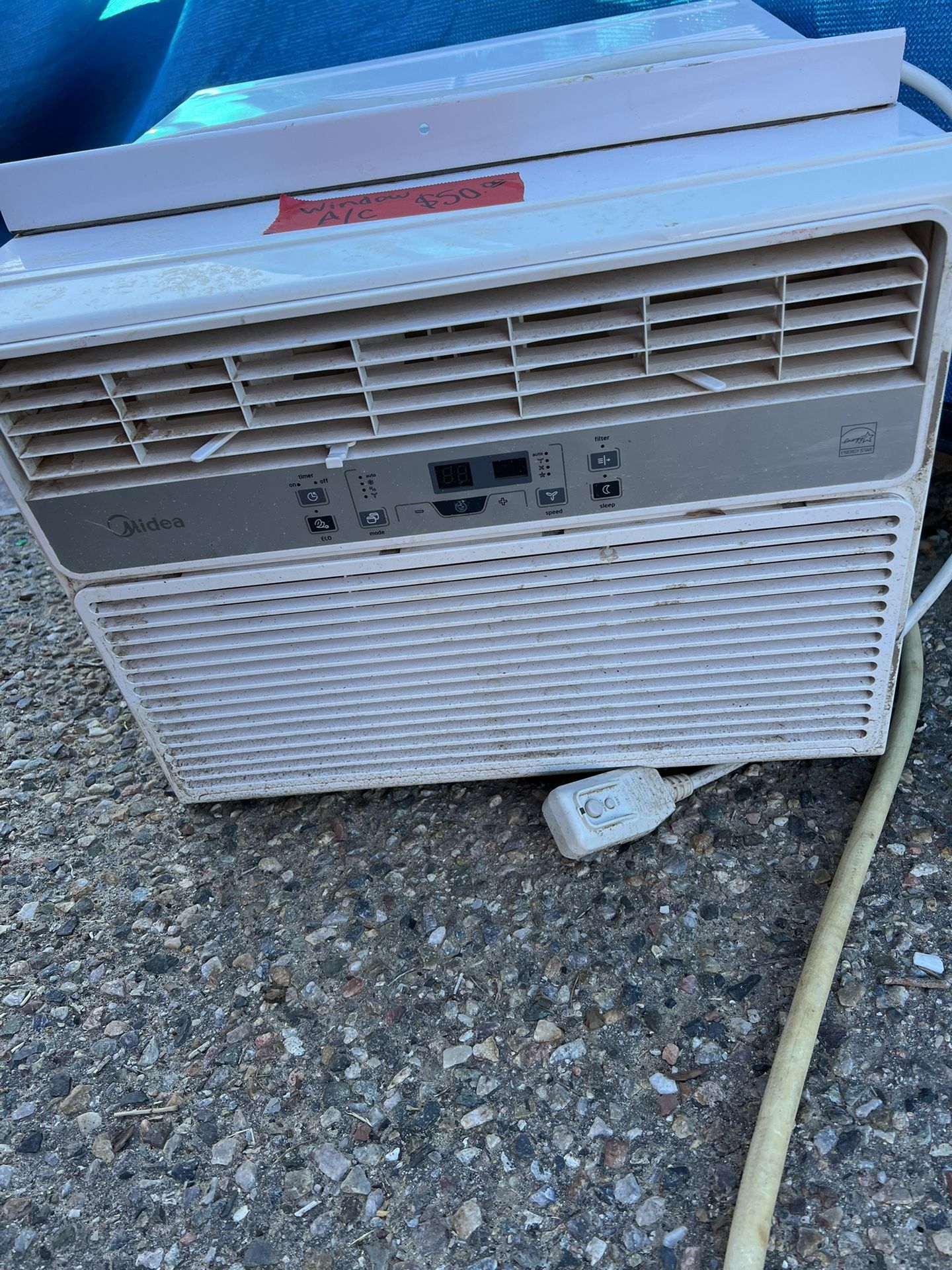 Window AC Unit