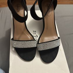 Black High heels Size 6.5