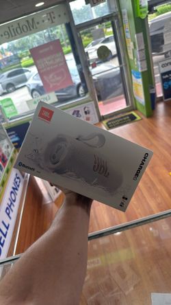 JBL CHARGE 6 brand New 