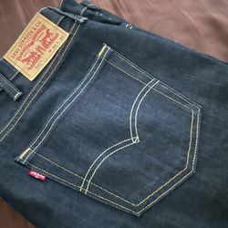 Levis 541
