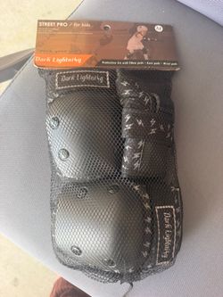 Dark Lightning Street Pro Kids Protective Pad Set