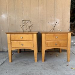 Beautiful pair of end tables 