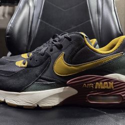 Nike Air Max Excee Casual Shoes Sneakers Black Gold Green  Mens Size 10