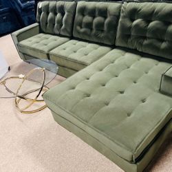 Stunning Cozy Stylish Sectional!