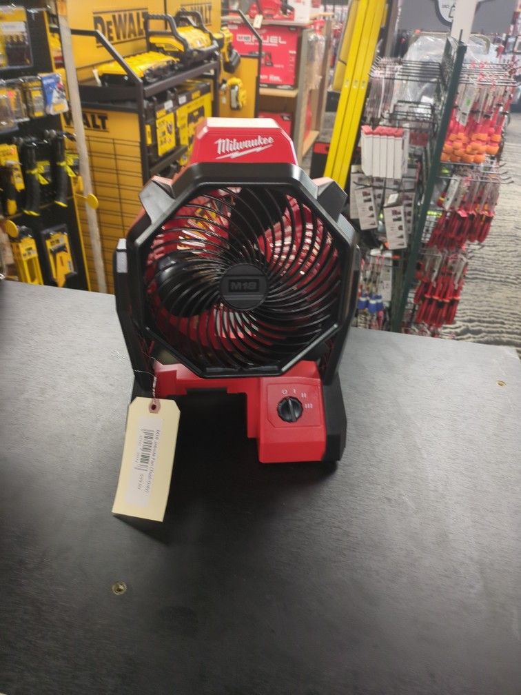 Milwaukee 0886-20 M18 Jobsite Fan (Tool Only)