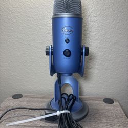 Blue Yeti USB Condenser Microphone A00121 - Midnight Blue